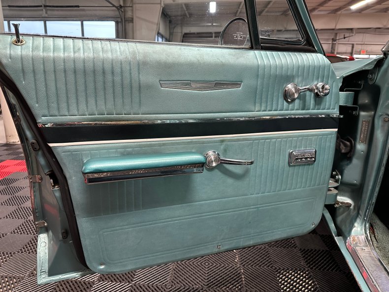 1966 Pontiac Catalina Wagon 15