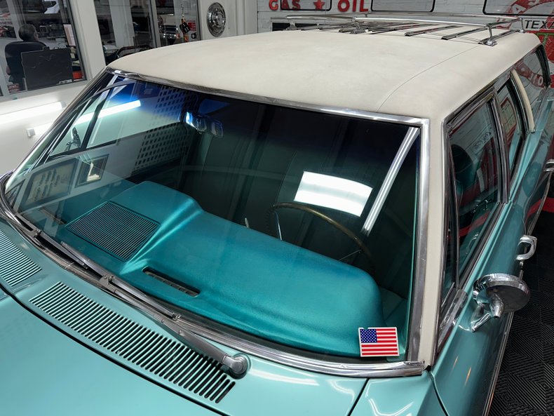 1966 Pontiac Catalina Wagon 13
