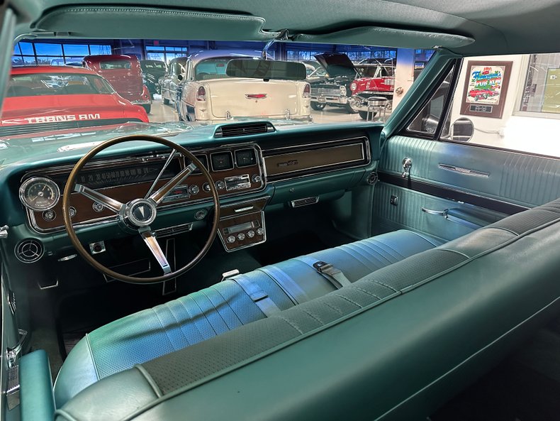 1966 Pontiac Catalina Wagon 35