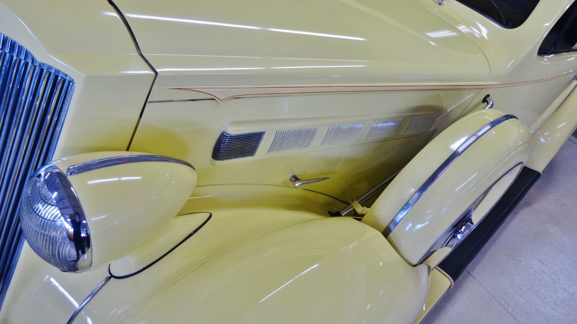 1936 Packard Sport Coupe | Cruisin Classics