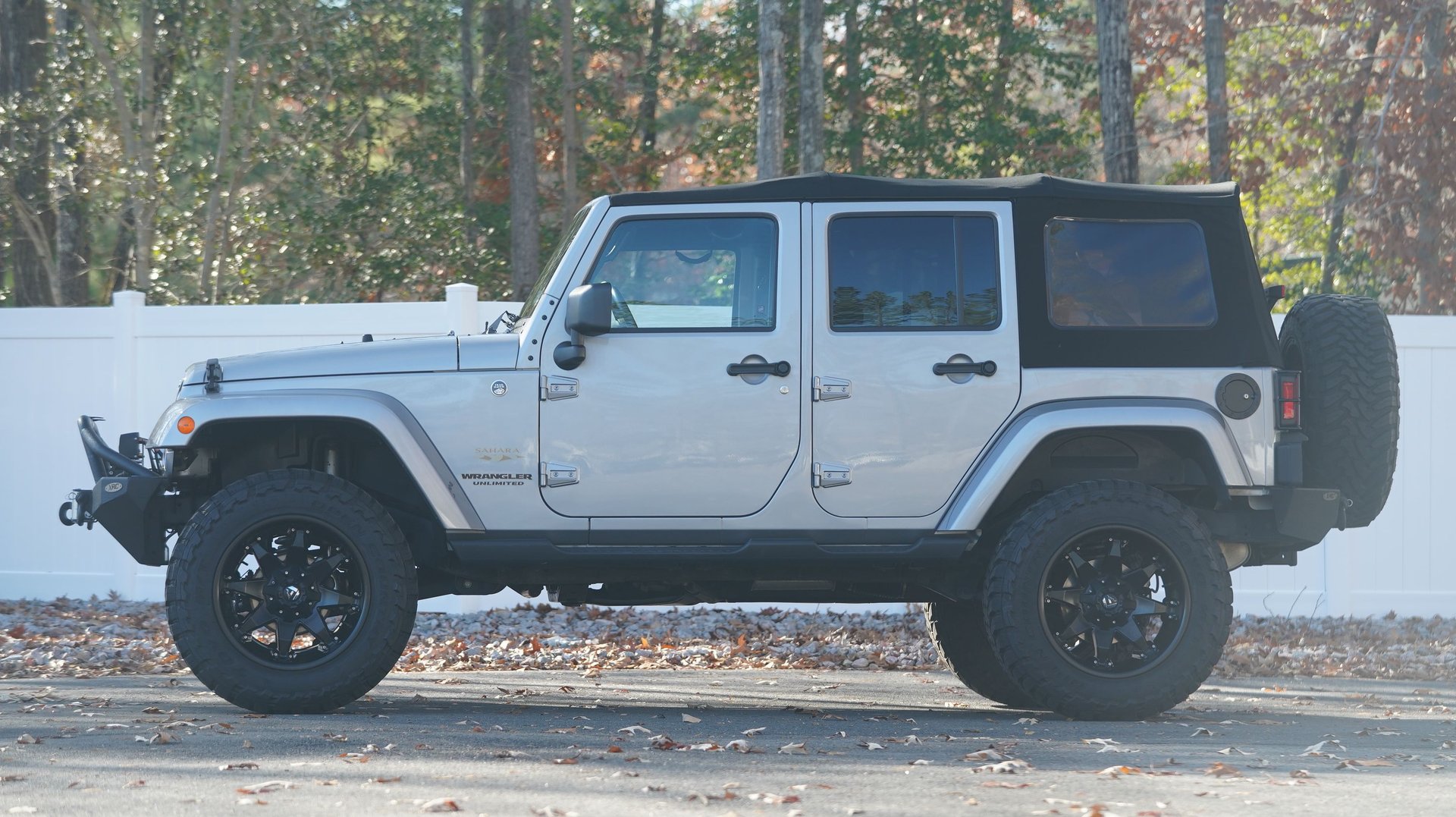 50312 | 2014 Jeep Wrangler Unlimited 4WD 4dr Sahara | Davis Autosports