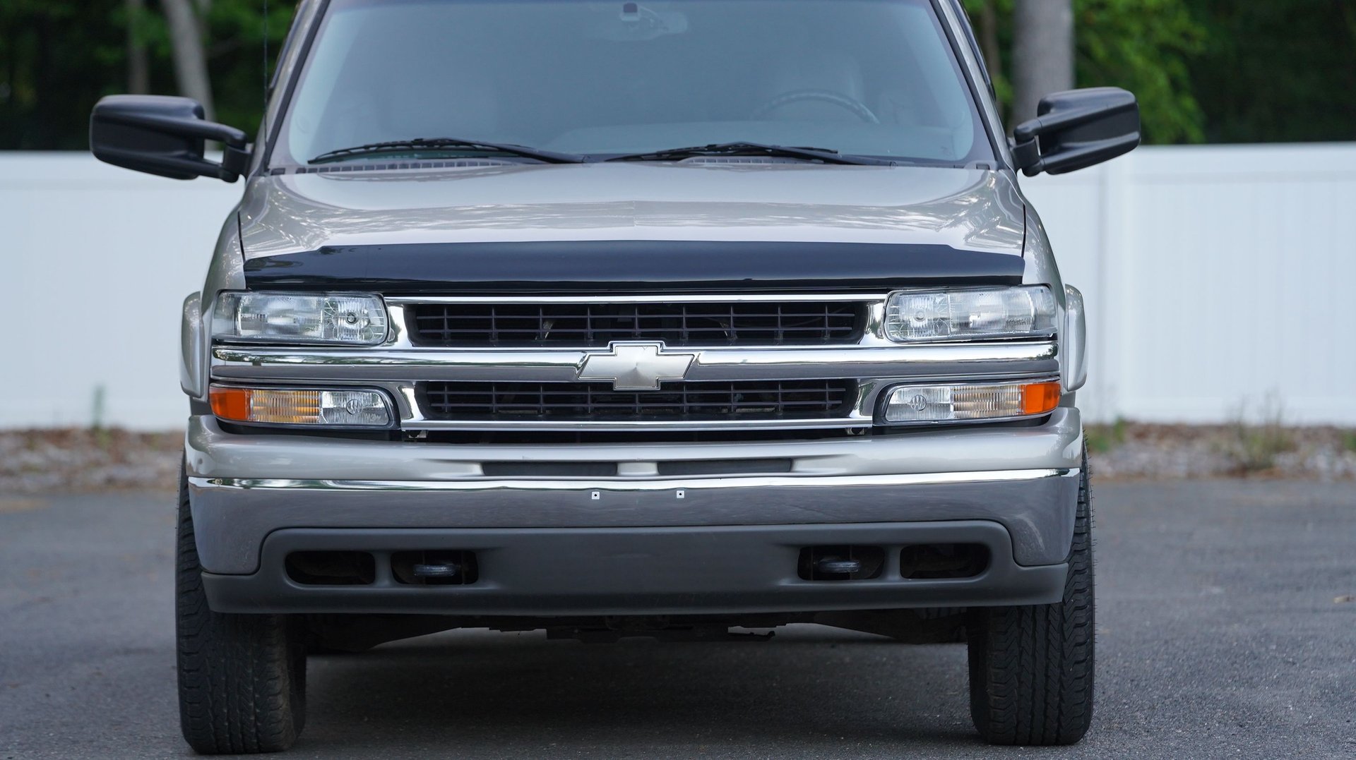 759054 | 2006 Chevrolet Suburban 4dr 2500 4WD LT | Davis Autosports