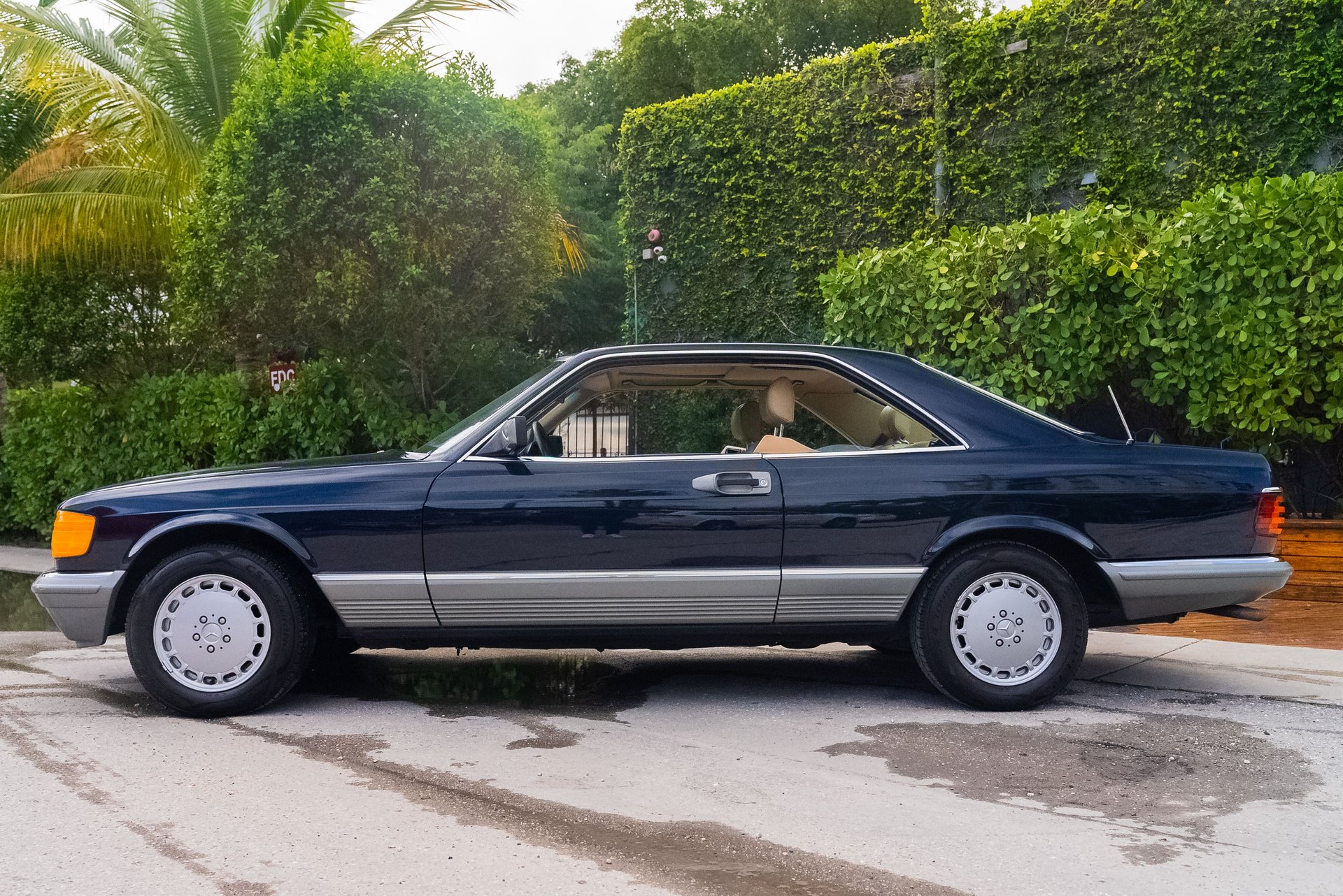 Mercedes Benz 500