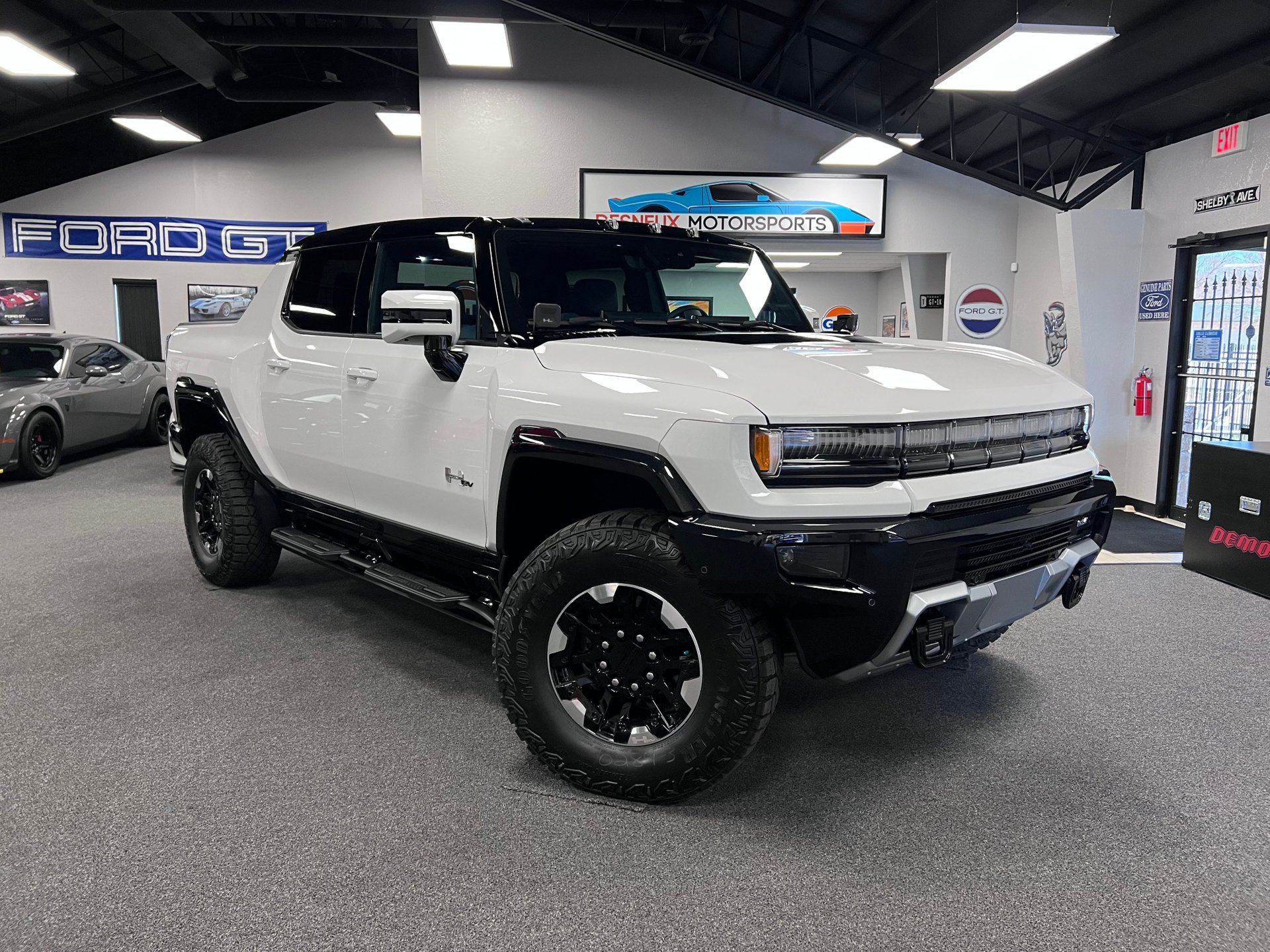 2022 gmc hummer ev pickup edition 1