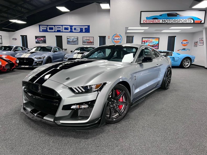 2020 ford shelby gt500 carbon fiber track pack