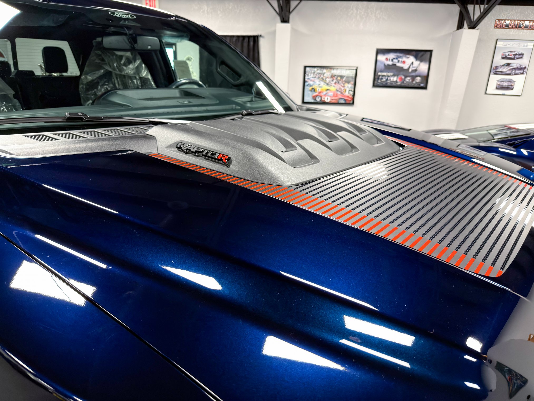 2026 Ford F-150 Raptor - Photo 8
