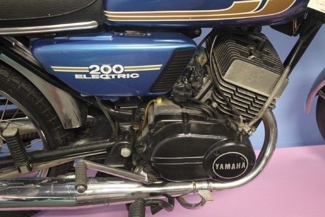 1975 Yamaha RD200 ELECTRIC