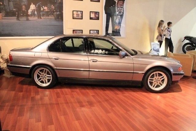1995 BMW 750i