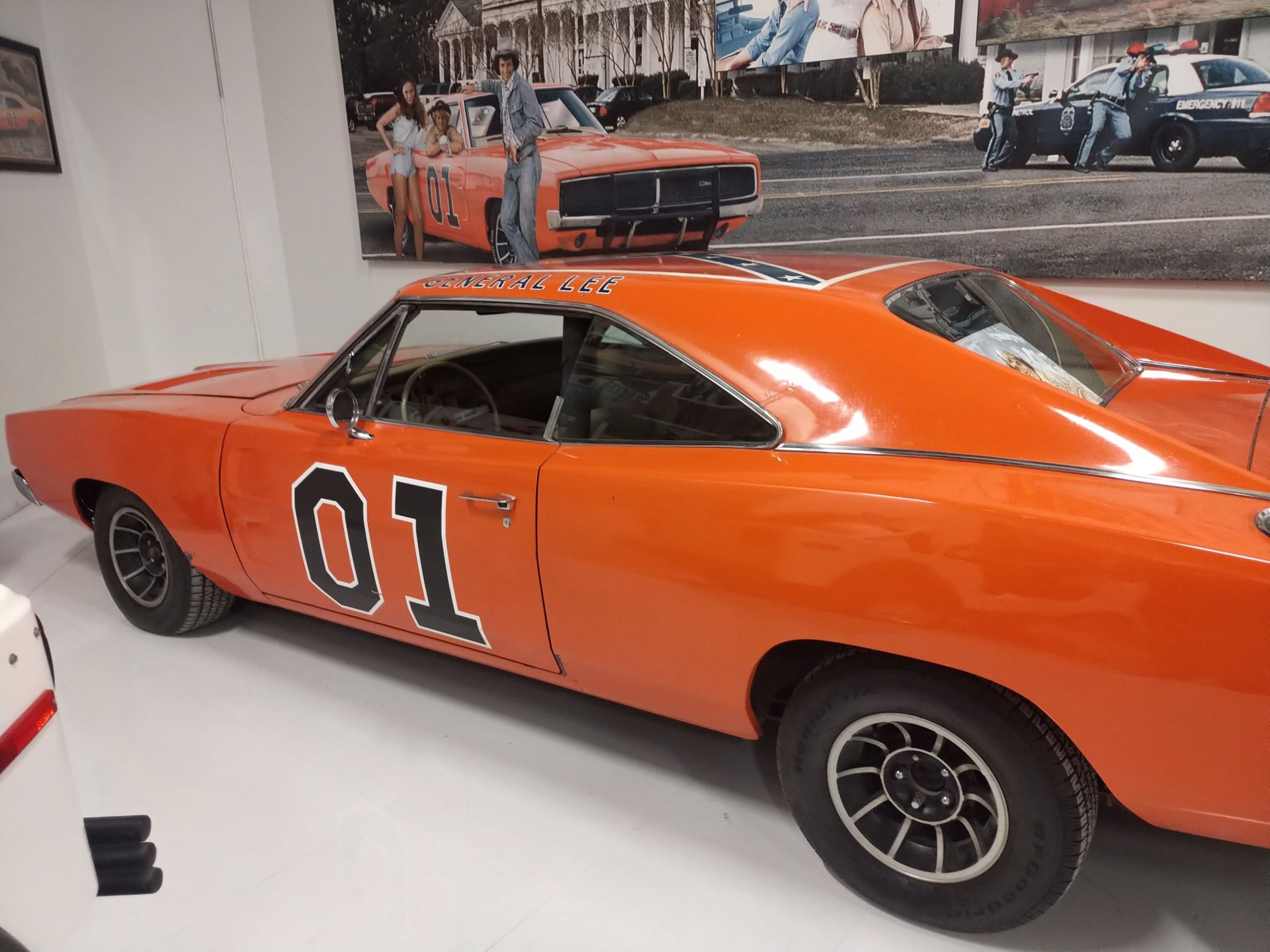 1968 Dodge Charger | Orlando Auto Museum