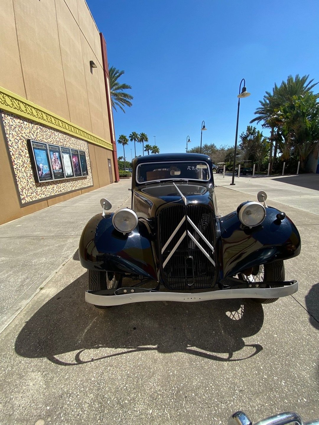 1954 Citroen 2CV | Orlando Auto Museum