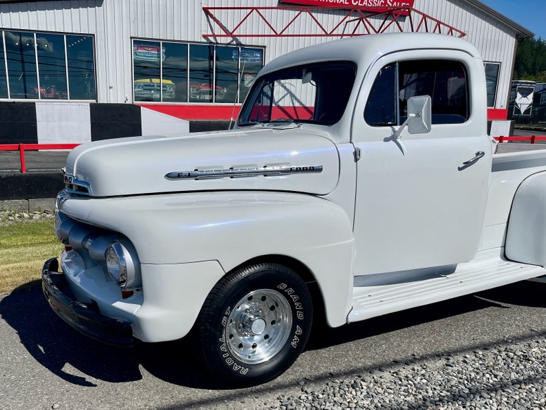 1951 Ford F-1 72