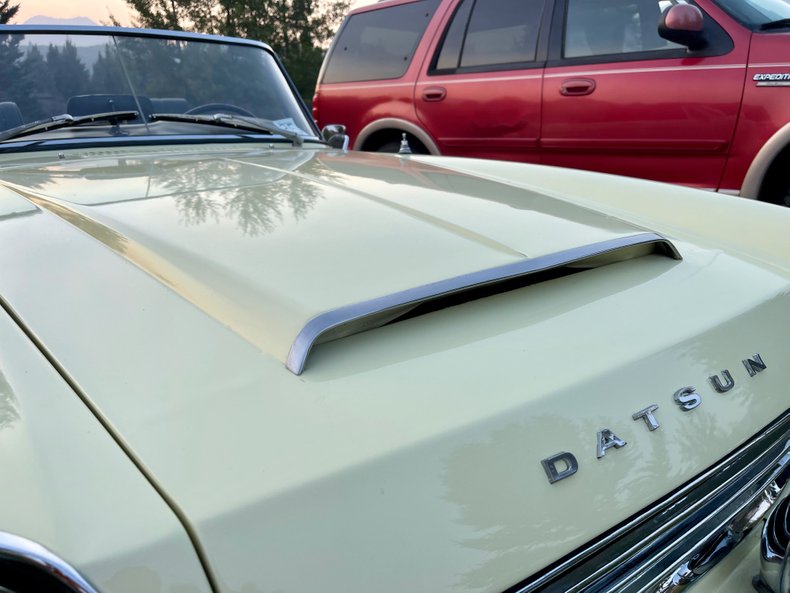 1967 Datsun Fairlady Roadster 16