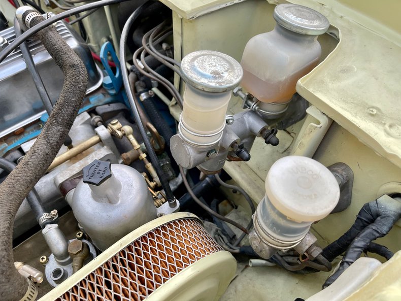 1967 Datsun Fairlady Roadster 68