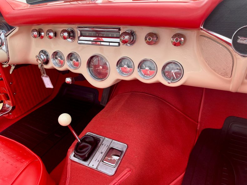 1957 Chevrolet Corvette 25
