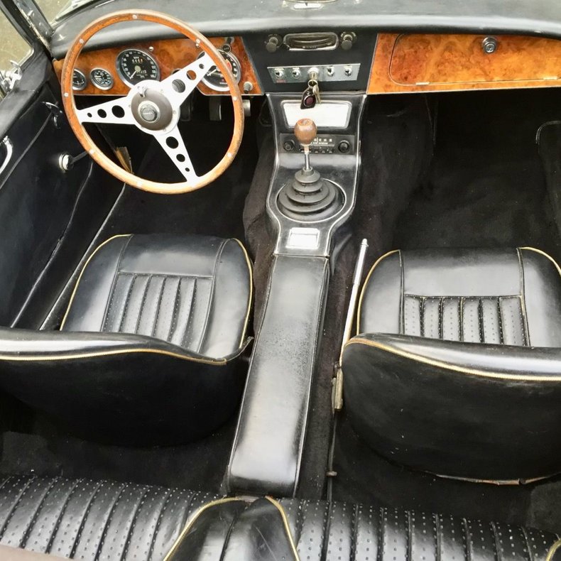1967 Austin-Healey 3000 20