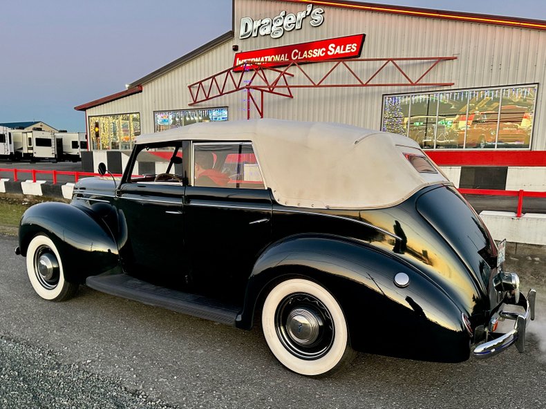 1939 Ford Deluxe 96