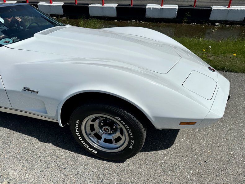 1975 Chevrolet Corvette 107