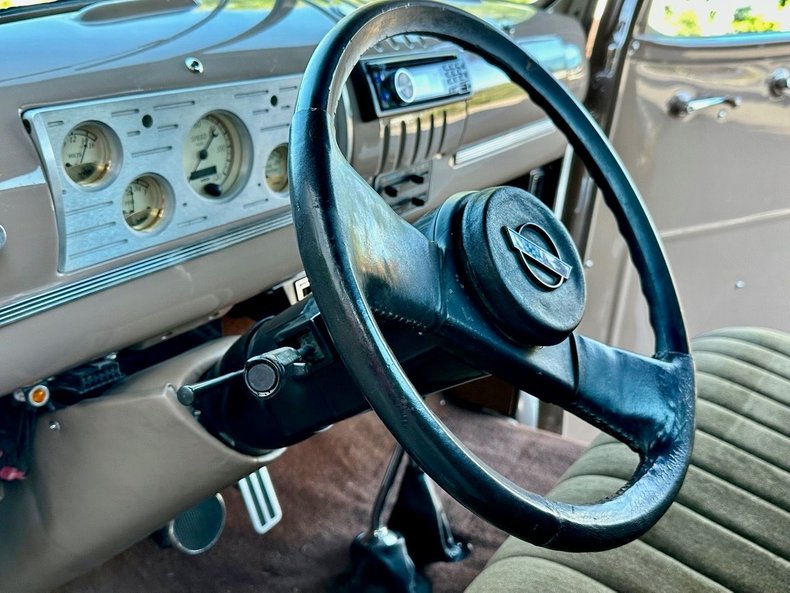 1946 Chevrolet 3100 42