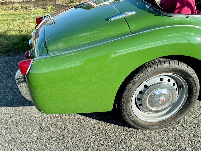 1962 Triumph TR3 73