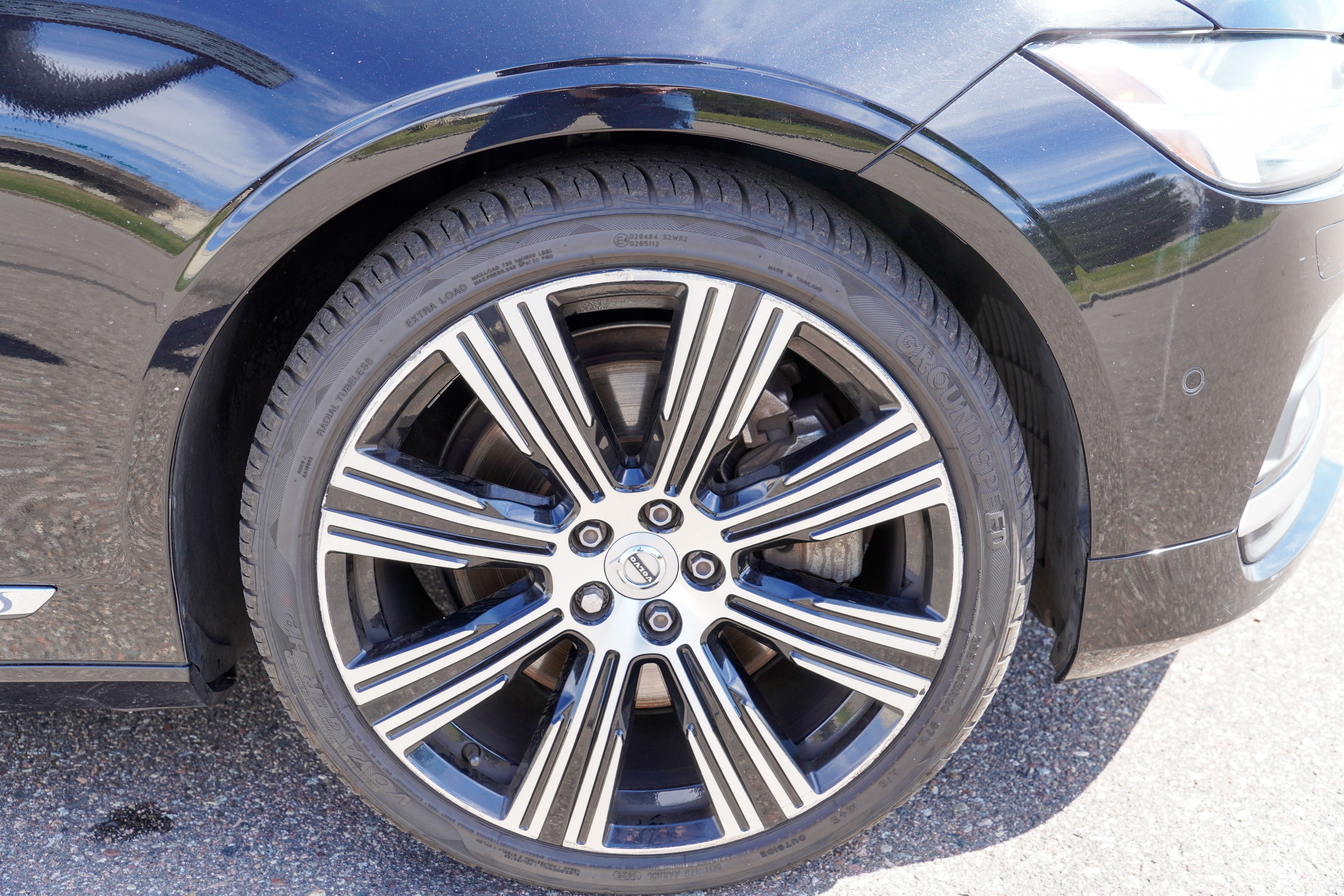 2023 Volvo S90 Ultimate - Photo 47