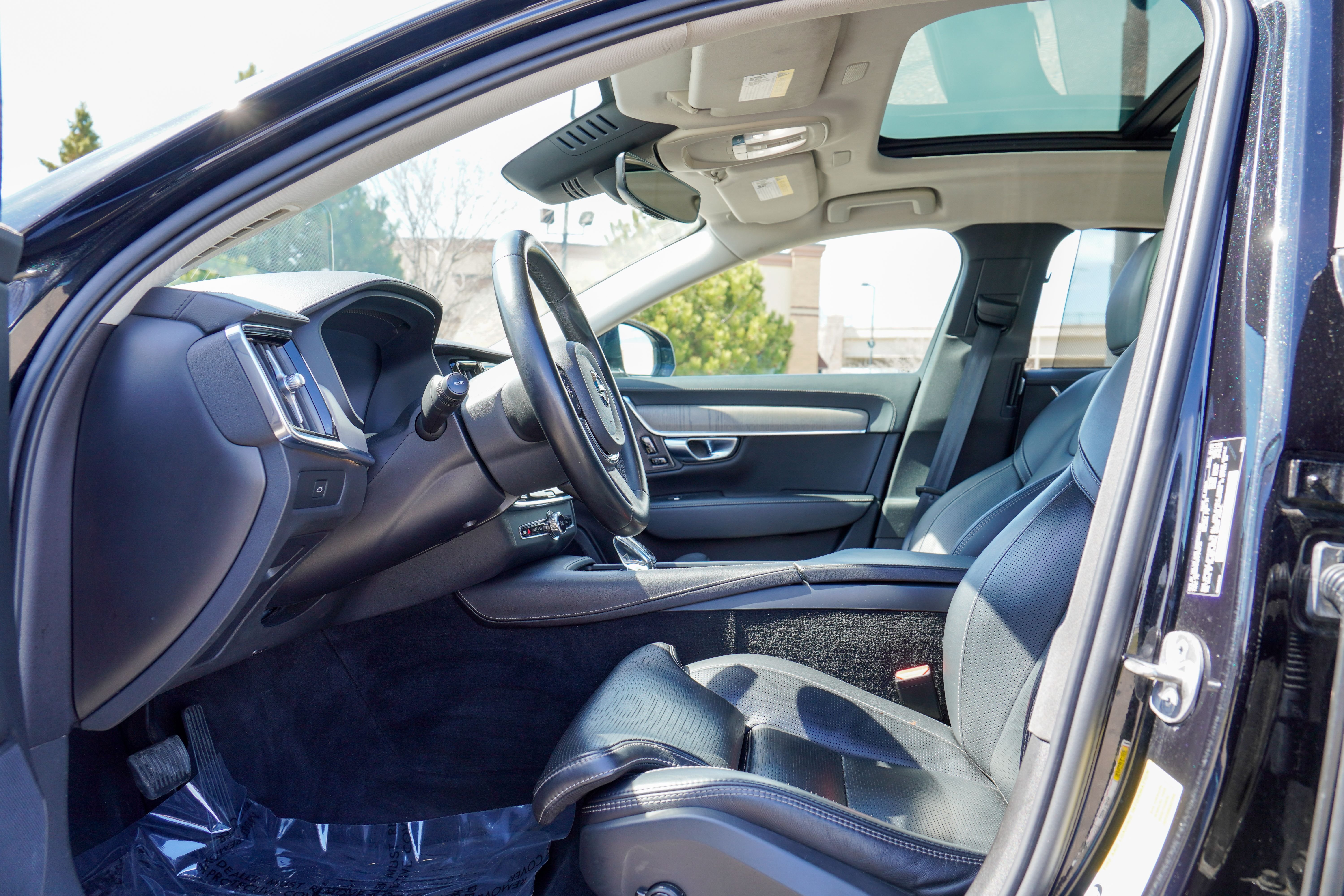 2023 Volvo S90 Ultimate - Photo 68
