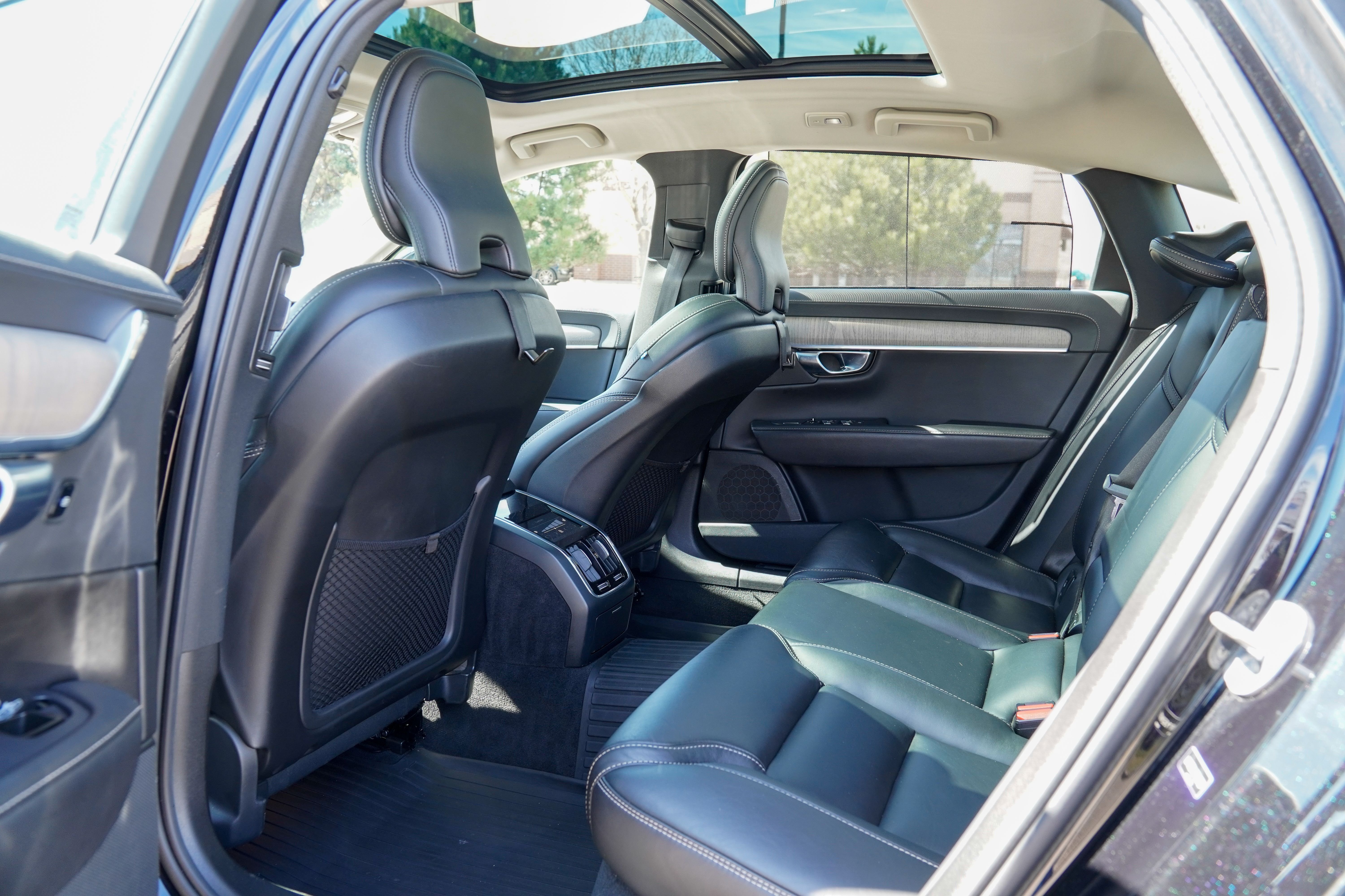 2023 Volvo S90 Ultimate - Photo 14