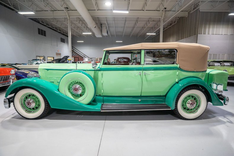 1934 Packard Twelve 16