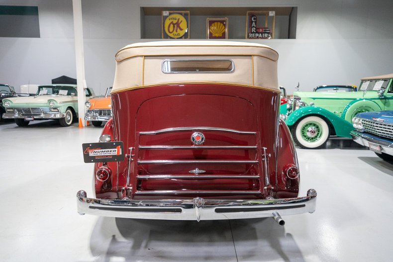 1935 Packard Eight Phaeton 18