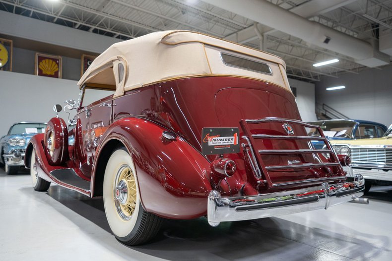 1935 Packard Eight Phaeton 34