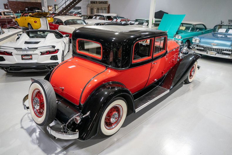 1933 Packard Eight 8