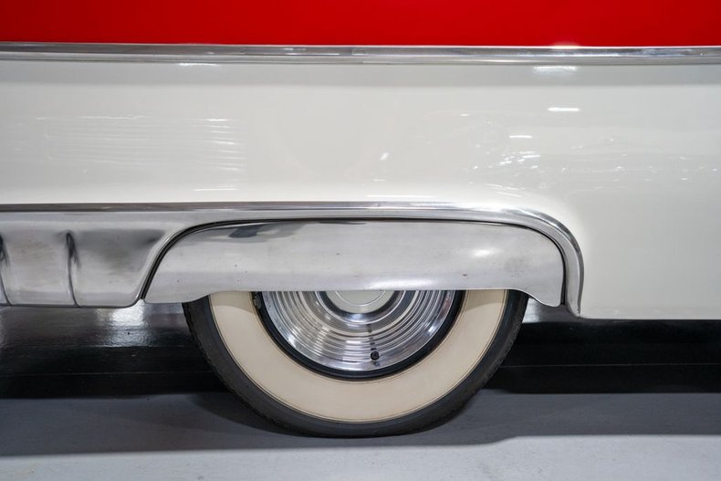 1955 Pontiac Star Chief 34