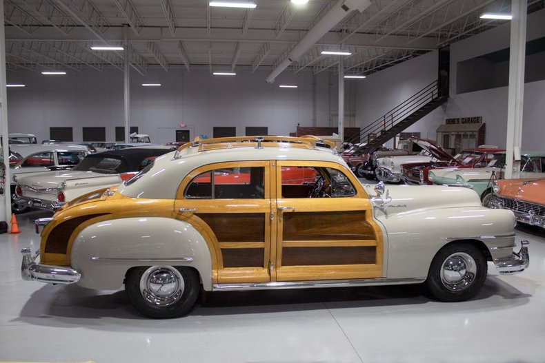 1948 Chrysler Town and Country 16