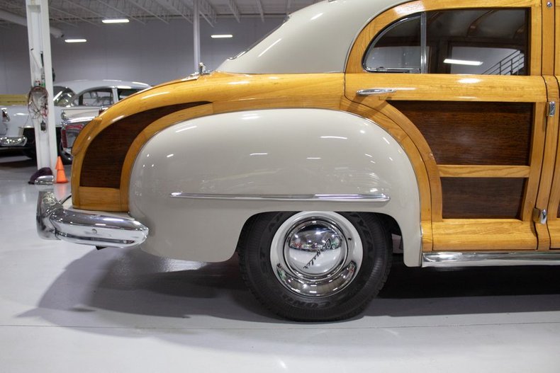 1948 Chrysler Town and Country 25