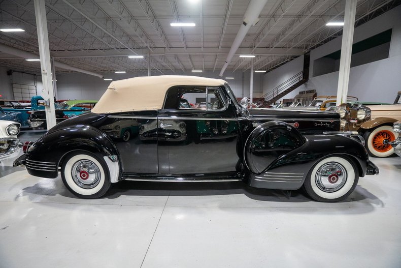 1942 Packard Eight Series 2021 Convertible Coupe 31
