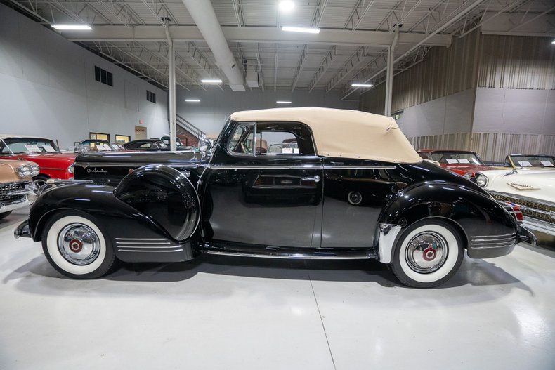 1942 Packard Eight Series 2021 Convertible Coupe 35