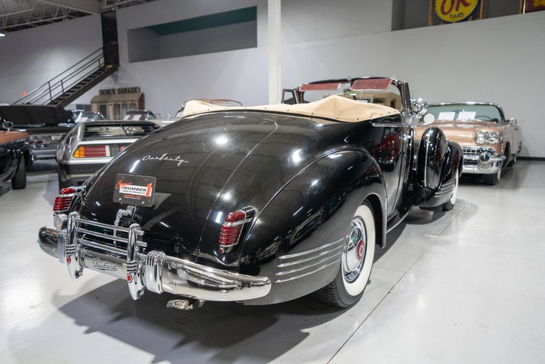 1942 Packard Eight Series 2021 Convertible Coupe 24