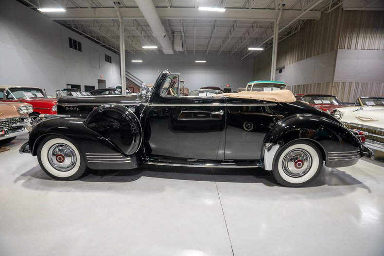 1942 Packard Eight Series 2021 Convertible Coupe 27