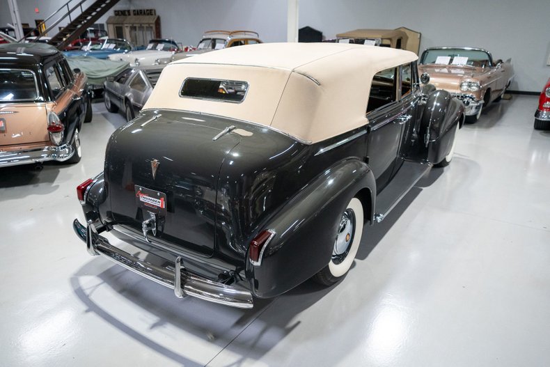 1940 Cadillac Series 75 9