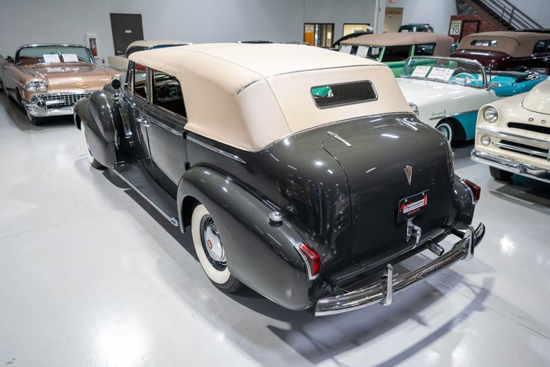 1940 Cadillac Series 75 11