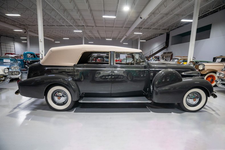 1940 Cadillac Series 75 16