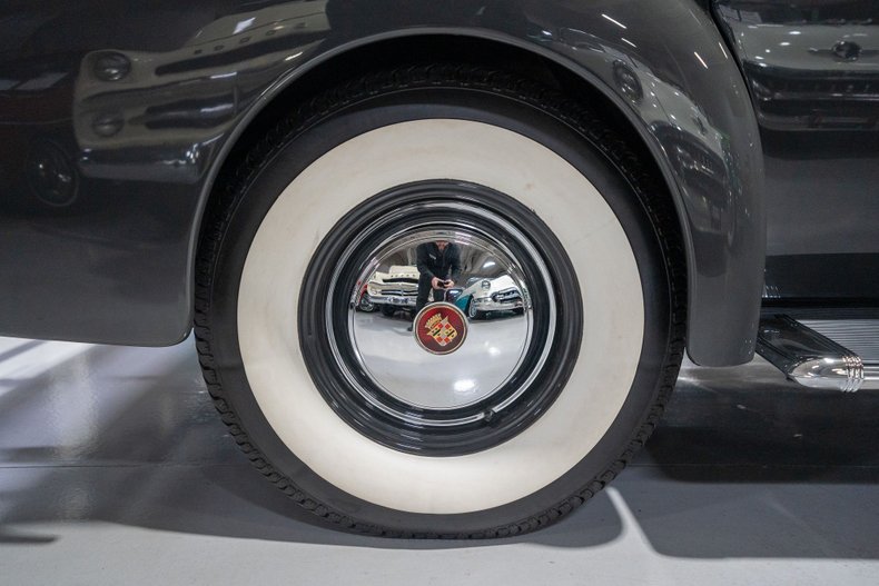 1940 Cadillac Series 75 26