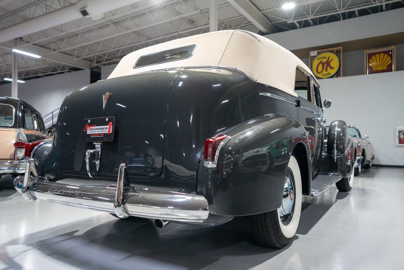 1940 Cadillac Series 75 36