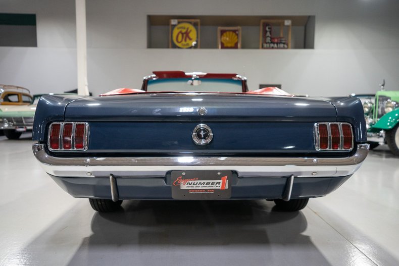 1965 Ford Mustang Convertible 52
