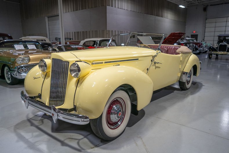 1939 Packard Series 1701 One-Twenty Darrin 21