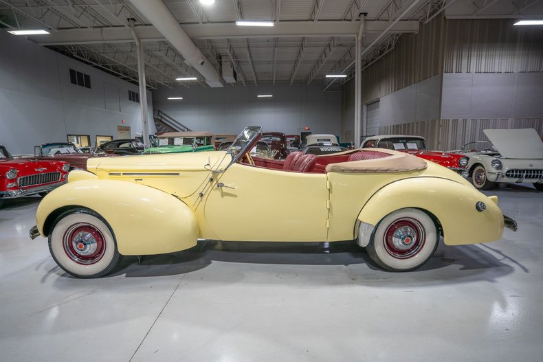 1939 Packard Series 1701 One-Twenty Darrin 28