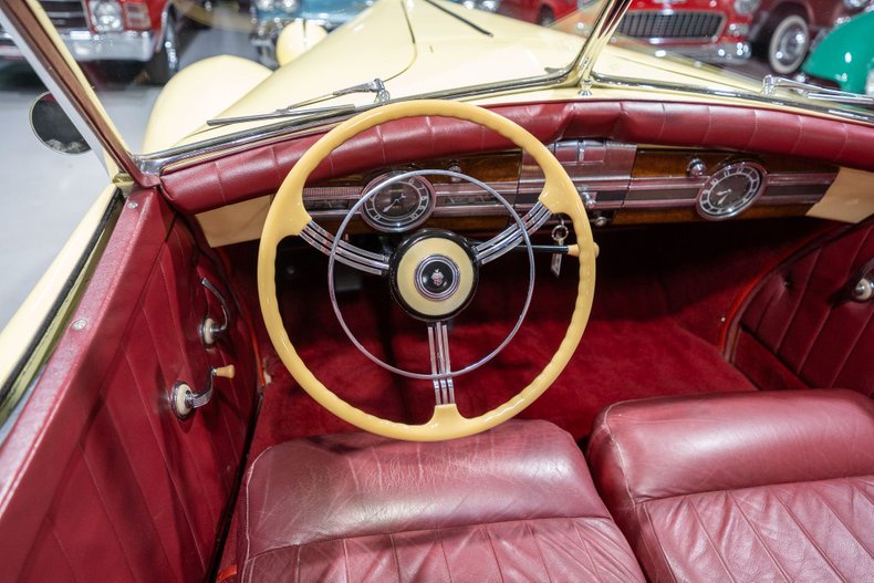 1939 Packard Series 1701 One-Twenty Darrin 64