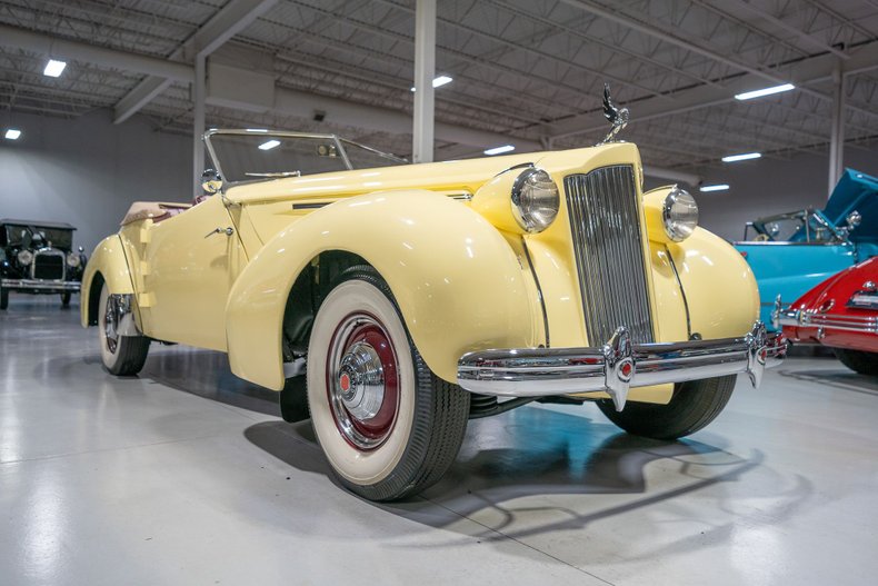 1939 Packard Series 1701 One-Twenty Darrin 47