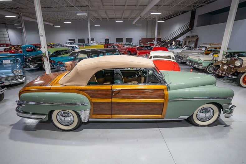 1949 Chrysler Town and Country 16