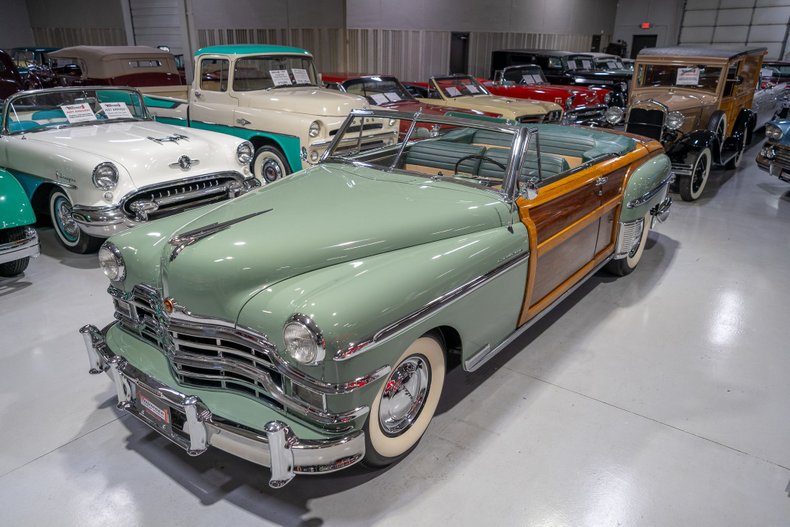 1949 Chrysler Town and Country 4