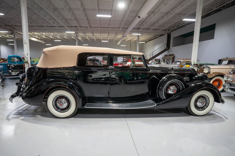 1937 Packard Super Eight Convertible Sedan 16